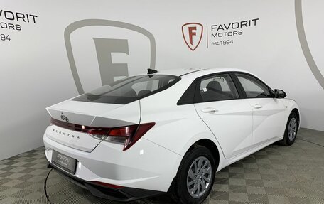 Hyundai Elantra, 2021 год, 2 030 000 рублей, 6 фотография