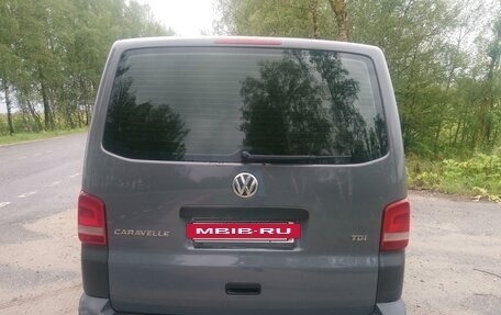 Volkswagen Caravelle T5, 2013 год, 1 700 000 рублей, 5 фотография