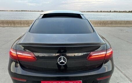 Mercedes-Benz E-Класс, 2017 год, 3 550 000 рублей, 8 фотография