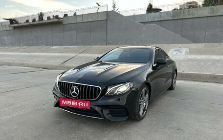 Mercedes-Benz E-Класс, 2017 год, 3 550 000 рублей, 2 фотография