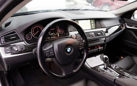 BMW 5 серия, 2012 год, 1 900 000 рублей, 9 фотография