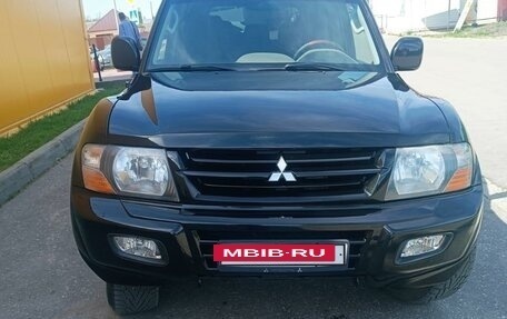 Mitsubishi Montero III, 2002 год, 1 199 000 рублей, 4 фотография