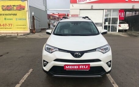 Toyota RAV4, 2017 год, 3 500 000 рублей, 4 фотография