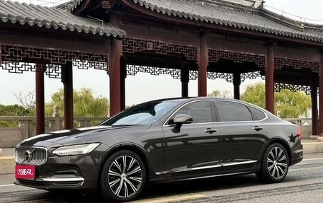 Volvo S90 II рестайлинг, 2022 год, 3 845 027 рублей, 1 фотография