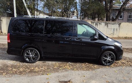 Mercedes-Benz V-Класс, 2017 год, 5 800 000 рублей, 5 фотография