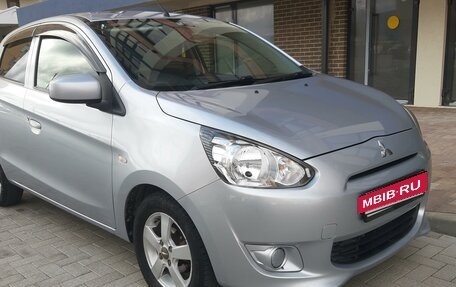 Mitsubishi Mirage VI рестайлинг, 2014 год, 837 000 рублей, 2 фотография