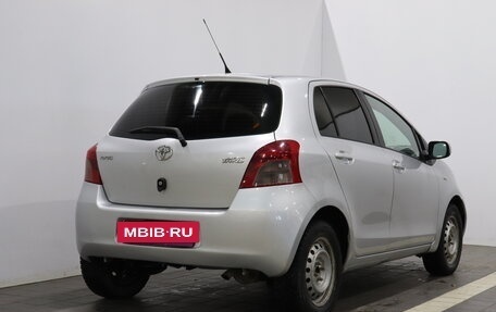 Toyota Yaris III рестайлинг, 2007 год, 581 000 рублей, 5 фотография