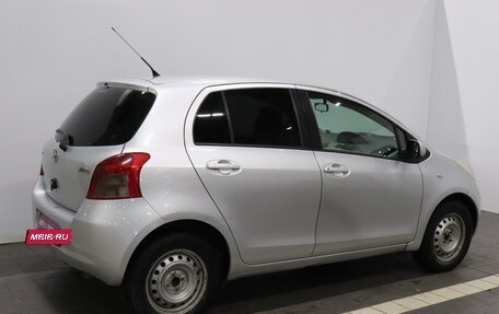 Toyota Yaris III рестайлинг, 2007 год, 581 000 рублей, 6 фотография