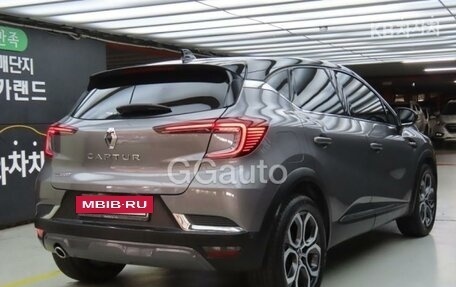 Renault Captur II, 2020 год, 1 599 000 рублей, 4 фотография