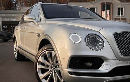 Bentley Bentayga I, 2016 год, 13 900 000 рублей, 4 фотография