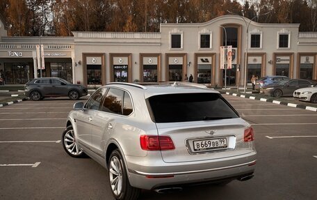 Bentley Bentayga I, 2016 год, 13 900 000 рублей, 6 фотография