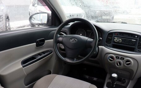 Hyundai Verna II, 2007 год, 500 000 рублей, 16 фотография