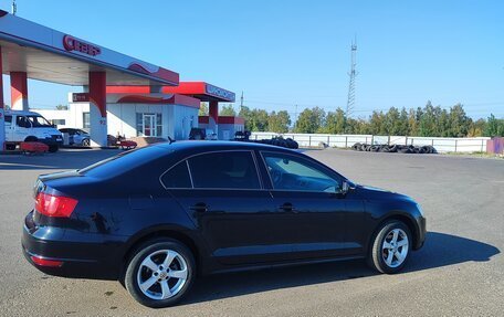 Volkswagen Jetta VI, 2013 год, 1 260 000 рублей, 1 фотография