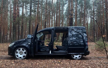 Volkswagen Caddy III рестайлинг, 2012 год, 1 490 000 рублей, 4 фотография