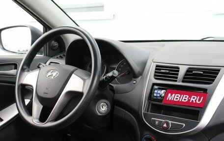 Hyundai Solaris II рестайлинг, 2014 год, 949 000 рублей, 9 фотография