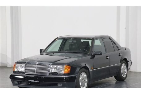 Mercedes-Benz E-Класс, 1993 год, 13 200 000 рублей, 4 фотография