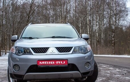 Mitsubishi Outlander III рестайлинг 3, 2008 год, 1 650 000 рублей, 1 фотография