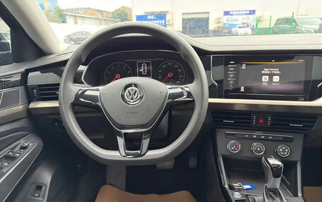 Volkswagen Passat B8 рестайлинг, 2021 год, 1 550 000 рублей, 6 фотография