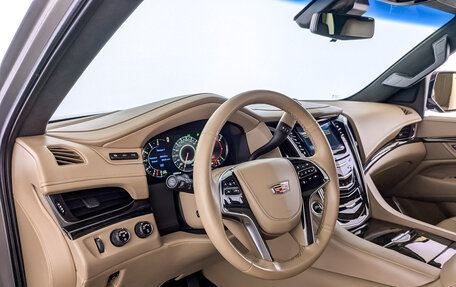 Cadillac Escalade IV, 2019 год, 6 500 000 рублей, 16 фотография