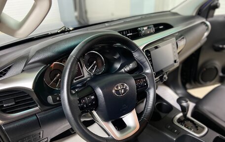 Toyota Hilux VIII, 2021 год, 5 200 000 рублей, 14 фотография