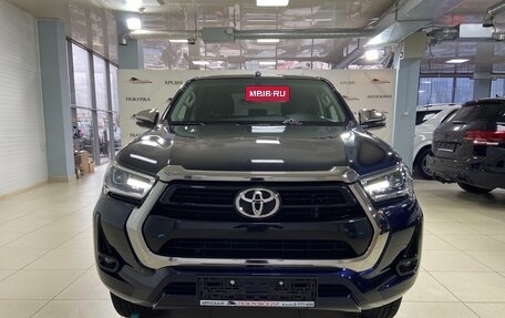 Toyota Hilux VIII, 2021 год, 5 200 000 рублей, 4 фотография