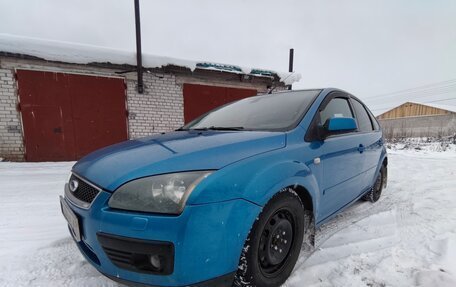 Ford Focus II рестайлинг, 2005 год, 380 000 рублей, 1 фотография