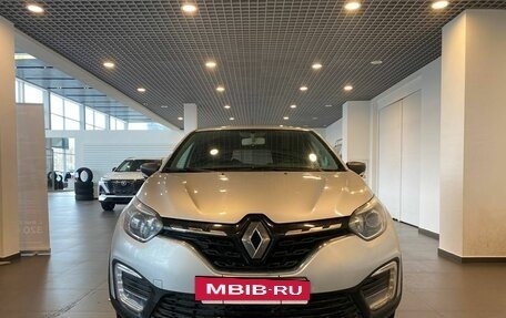 Renault Kaptur I рестайлинг, 2021 год, 1 784 000 рублей, 8 фотография