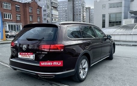 Volkswagen Passat B8 рестайлинг, 2017 год, 3 330 000 рублей, 11 фотография