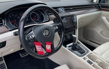 Volkswagen Passat B8 рестайлинг, 2017 год, 3 330 000 рублей, 16 фотография