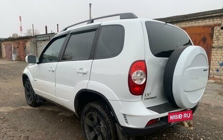 Chevrolet Niva I рестайлинг, 2011 год, 635 000 рублей, 6 фотография