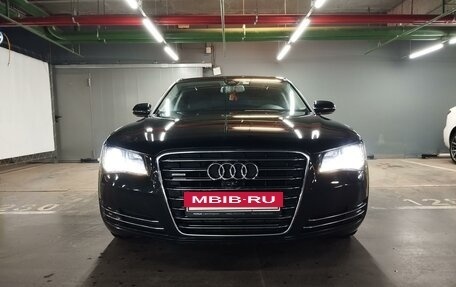 Audi A8, 2011 год, 3 100 000 рублей, 3 фотография