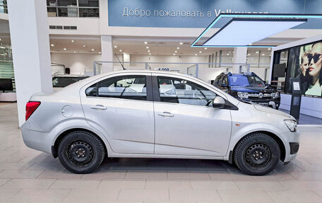 Chevrolet Aveo III, 2013 год, 762 000 рублей, 4 фотография