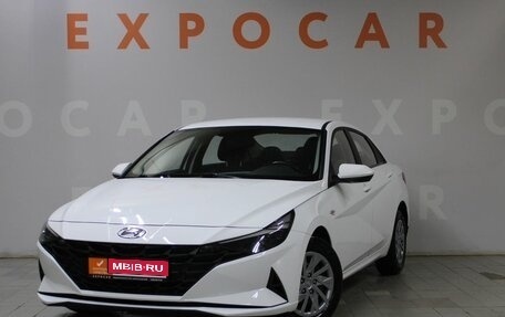 Hyundai Elantra, 2021 год, 2 040 000 рублей, 1 фотография