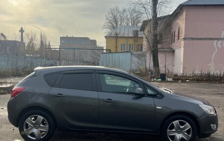 Opel Astra J, 2012 год, 610 000 рублей, 5 фотография