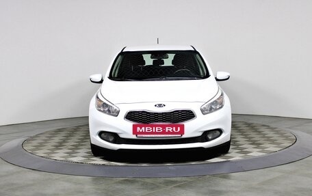 KIA cee'd III, 2014 год, 1 177 000 рублей, 2 фотография