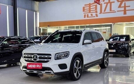 Mercedes-Benz GLB, 2022 год, 4 800 000 рублей, 2 фотография