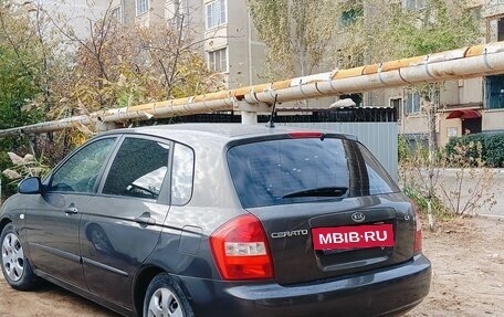 KIA Cerato I, 2005 год, 600 000 рублей, 2 фотография