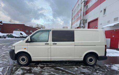 Volkswagen Transporter T5 рестайлинг, 2009 год, 1 050 000 рублей, 8 фотография