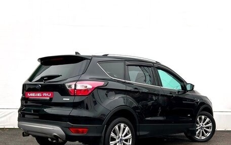 Ford Kuga III, 2017 год, 1 997 600 рублей, 2 фотография