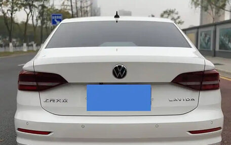 Volkswagen Lavida, 2021 год, 1 350 000 рублей, 4 фотография