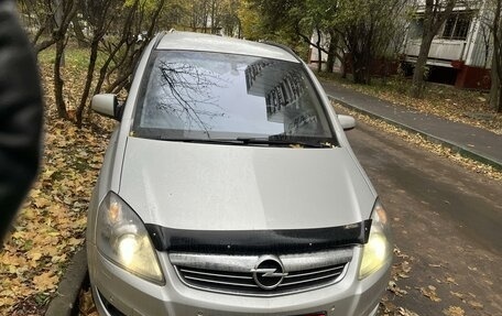 Opel Zafira B, 2011 год, 950 000 рублей, 8 фотография