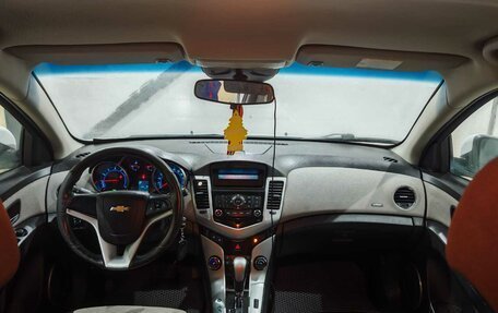 Chevrolet Cruze II, 2012 год, 730 000 рублей, 10 фотография