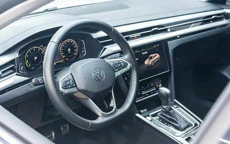 Volkswagen Passat CC, 2021 год, 3 550 000 рублей, 8 фотография