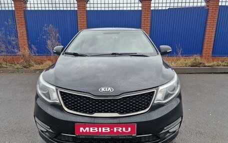 KIA Rio III рестайлинг, 2016 год, 1 390 000 рублей, 1 фотография