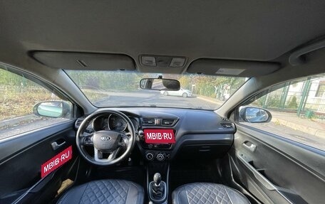 KIA Rio III рестайлинг, 2013 год, 650 000 рублей, 18 фотография