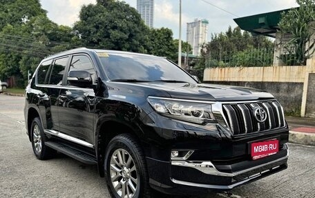 Toyota Land Cruiser Prado 150 рестайлинг 2, 2020 год, 7 211 000 рублей, 1 фотография