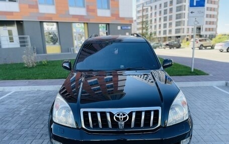 Toyota Land Cruiser Prado 120 рестайлинг, 2006 год, 2 400 000 рублей, 7 фотография