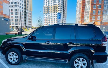 Toyota Land Cruiser Prado 120 рестайлинг, 2006 год, 2 400 000 рублей, 19 фотография