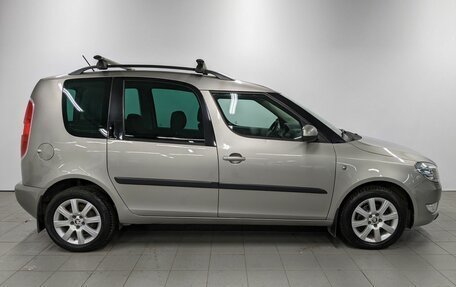 Skoda Roomster, 2013 год, 990 000 рублей, 4 фотография