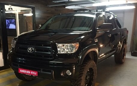 Toyota Tundra II, 2011 год, 5 600 000 рублей, 1 фотография